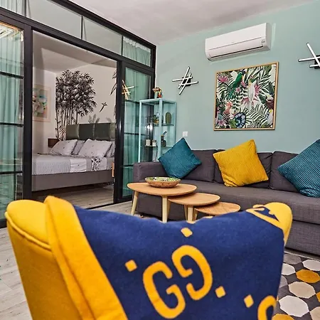 Apartment Parrot's House- Yumbo Center *
