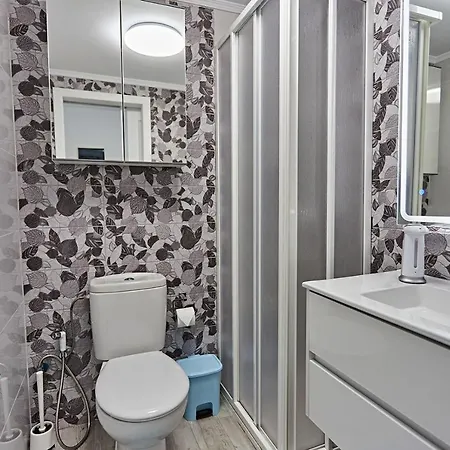 Parrot's House- Yumbo Center Apartment Playa del Ingles (Gran Canaria)